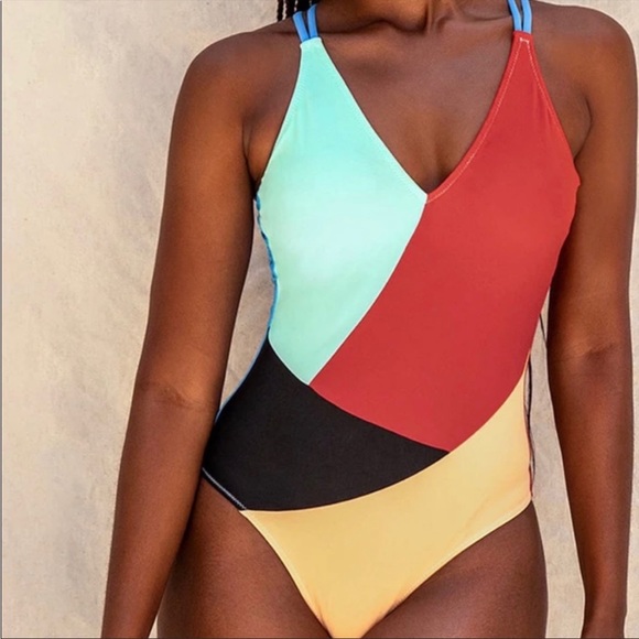 Cupshe Other - CUPSHE Color Block V-Neck One Piece Swimsuit M